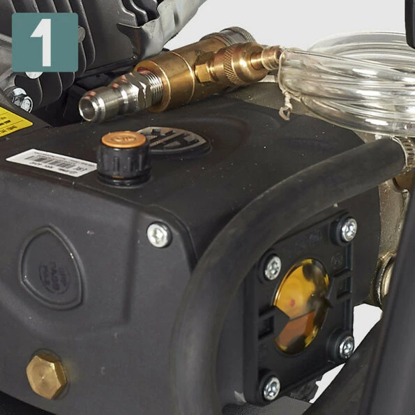 1 BOMBAS TRÍPLEX ANNOVI REVERBERI