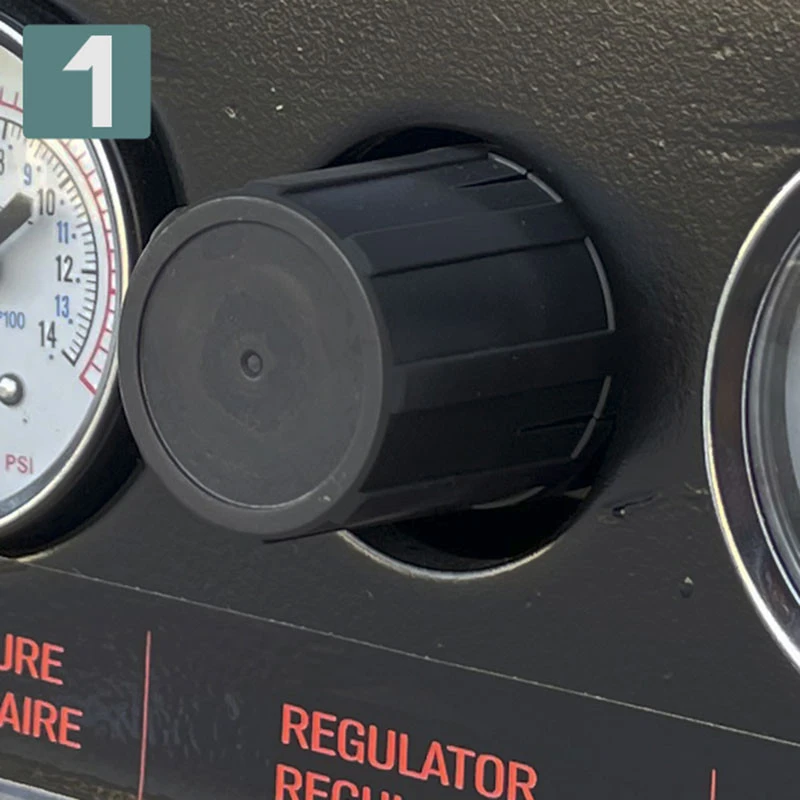 1 RÉGULATEUR DE PRESSION MANUEL